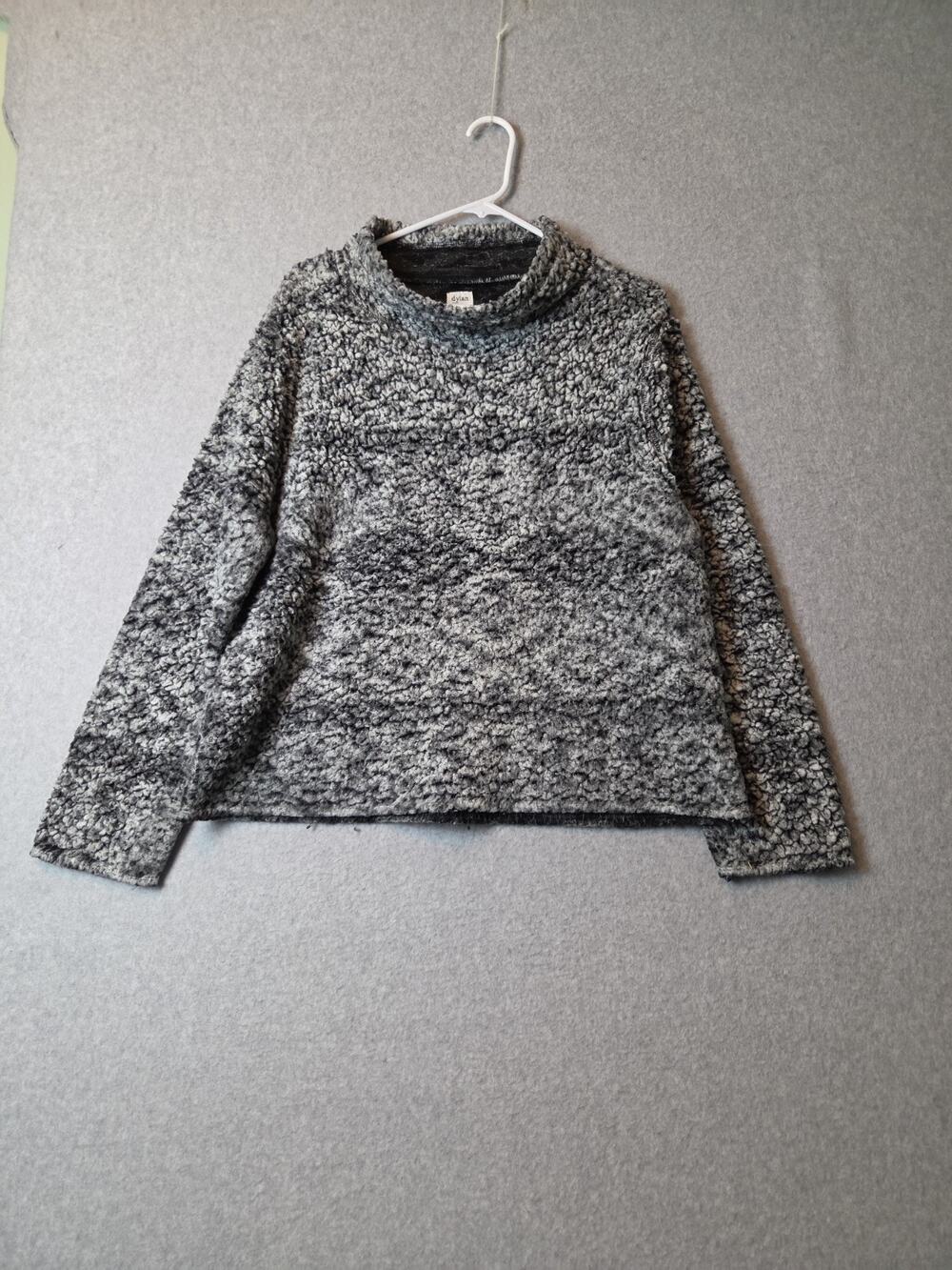 Dylan Salt And Pepper LS Mock Neck Textured Fleece Sweater Women's Med Stretch